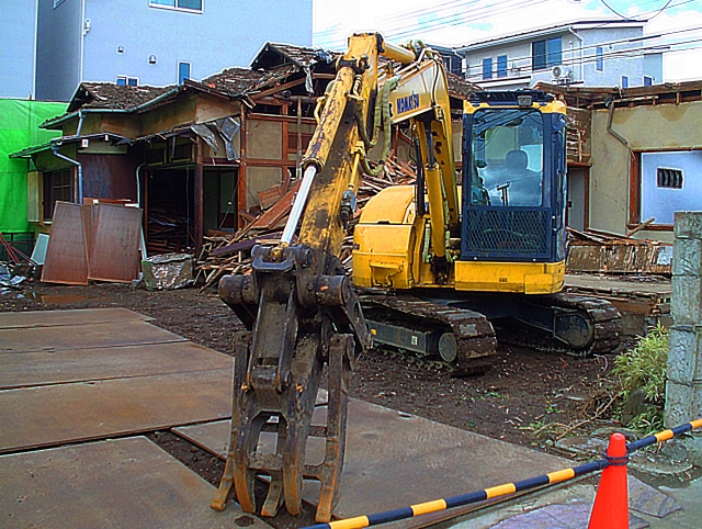 解体工事現場